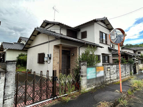 Bright 4LDK with Tatami Rooms and Garden in Marugame, Marugame, Kagawa