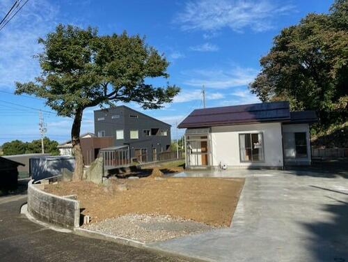Fully Renovated Bright 1LDK Wooden Home on a Spacious Lot in Kashiwazaki in Niigata