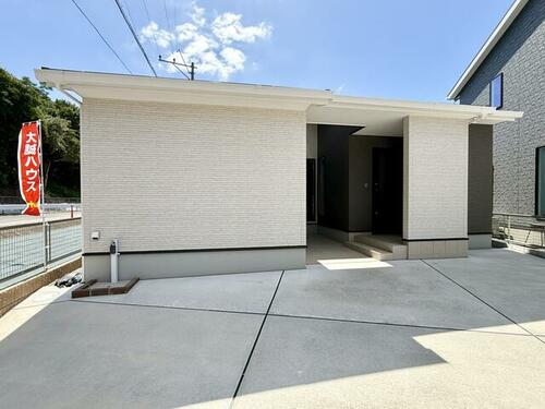 Newly Built 3LDK Home with Walk-In Closet in Omura, Omura, Nagasaki