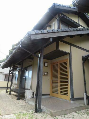 有田駅徒歩18分、木の趣ある2階建て住宅、有田町