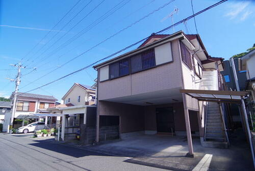 Bright Two-Story 3DK Home with Tatami Rooms in Jiyugaoka in Kagoshima