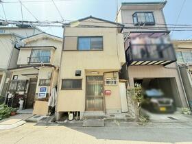 Affordable 2LDK Wooden Terrace House near Yodo Station, Fushimi, Kyoto
