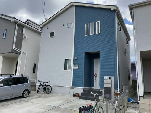 Nearly New 4LDK Wooden House with Ryukyu Tatami & Garden in Nago, Okinawa