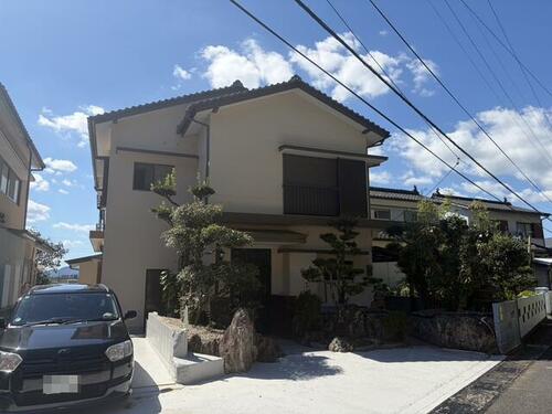 Bright, Partially Renovated 6DK Home in Kawashima-machi, Nobeoka, Miyazaki