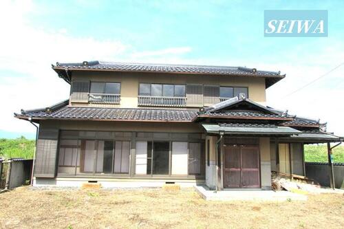 Spacious 5LDK Wooden House on a Large Lot in Ichikawa-daimon, Yamanashi, Yamanashi
