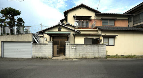 Spacious 10DK Home Near Sakaide Station, Sakaide, Kagawa