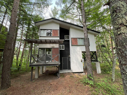 Wooden 2DK Home on a Generous Plot in Kambara, Tsumagoi, Gunma