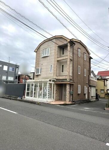 Bright 3-Story 3LDK Wooden Home with Solar in Kawaguchi, Saitama