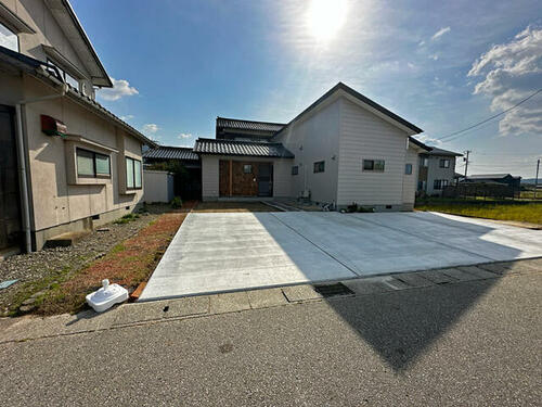 Single-Story 3LDK with Tatami Room and Sunroom in Hakui, Hakui, Ishikawa