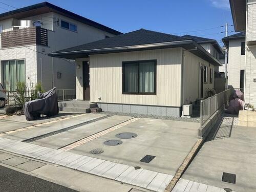 Bright, Recently Built 2DK Home in Kita-tamiya, Tokushima