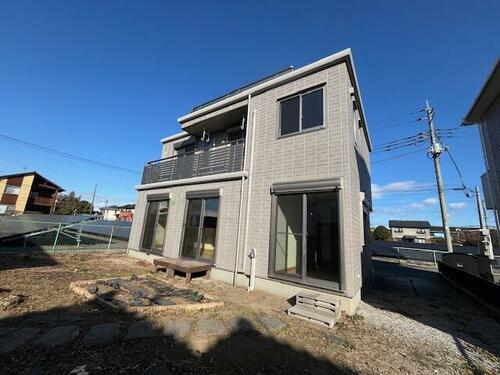 Bright 4SLDK Steel-Frame House with Garden and Roof Balcony in Oizumi, Gunma in Gunma