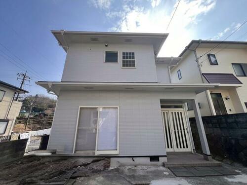 呉市焼山東の静かな住宅街にある全面リノベーション済み4LDK戸建て、呉市