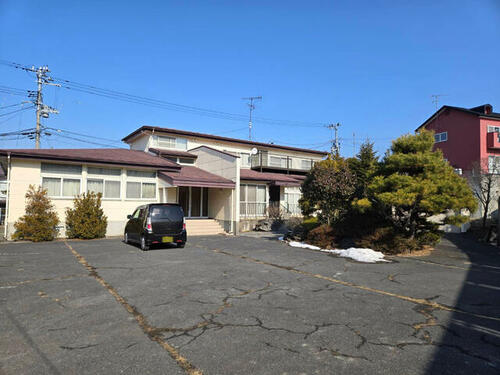 Large 8DK Home with Basement and Spacious Grounds in Hachinohe, Hachinohe, Aomori