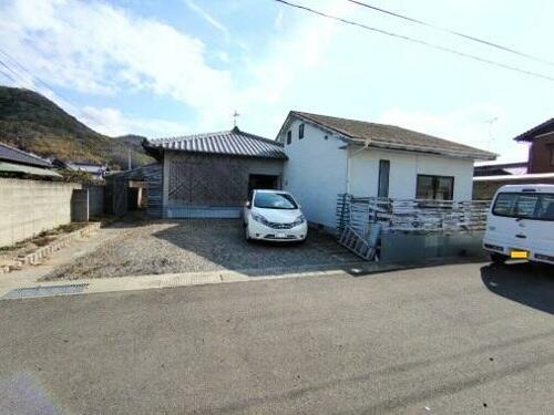 Spacious 9LDK Wooden House near Takuma Station, Mitoyo, Kagawa
