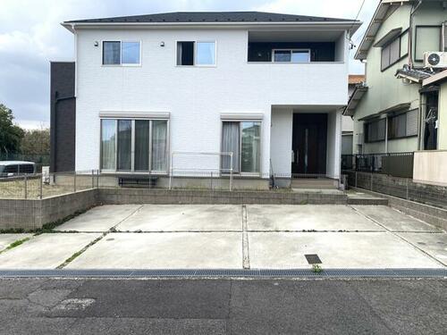 Bright 5LDK Home with a Spacious Garden in Inuyama, Inuyama, Aichi