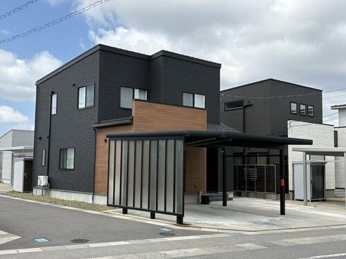 Modern 3LDK Home Near Harue Station, Sakai, Fukui