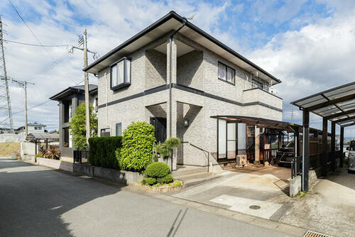 Bright 4LDK Family Home with Garden in Serene Kumamoto, Kumamoto