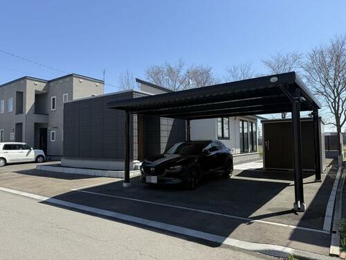 Bright 1LDK Home with Garden in Quiet Nanporo, Hokkaido