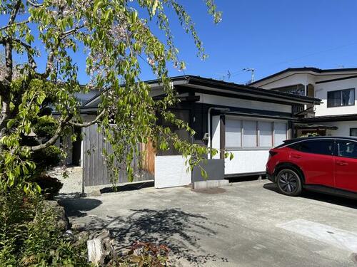 Unrenovated 3DK Wooden House with Tatami and Wide Parking in Tendo, Yamagata