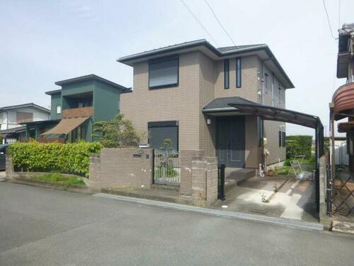 日丘町の明るい4LDK・ウォークインクローゼット付き戸建て、松阪市