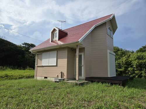Renovated Coastal 1LDK with Atrium Loft & Wood Deck in Hokota, Ibaraki in Ibaraki