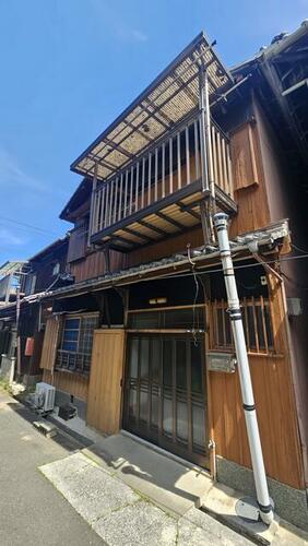 Traditional 4DK House Near the Coast in Kada, Wakayama, Wakayama