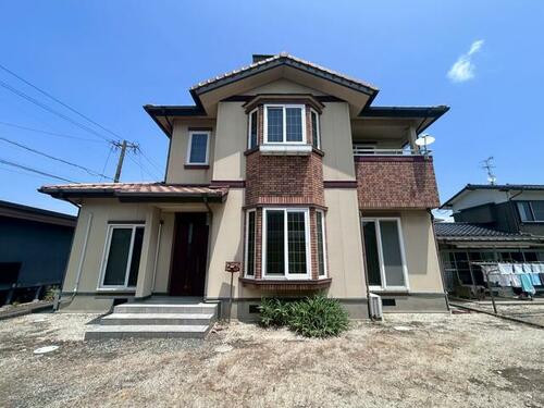Bright 4SLDK Wooden Home with Balcony in Morodomi, Saga