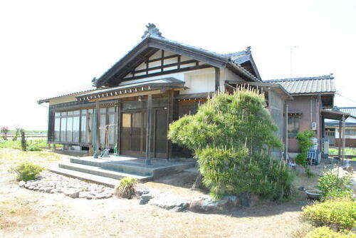 Spacious 6DK Wooden Bungalow with Large Land in Kita-ku, Niigata, Niigata