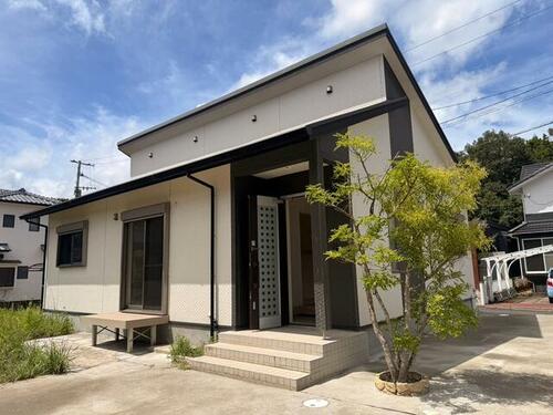 Bright 3LDK Wooden House with Garden in Oaza Yama, Oita, Oita
