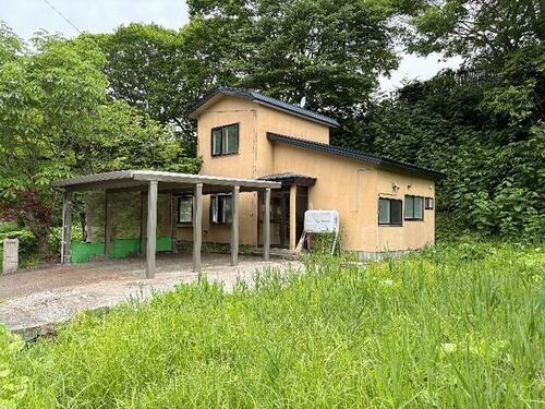 Two-Story Wooden Home in Quiet Katsuragawa, Hirakawa, Aomori