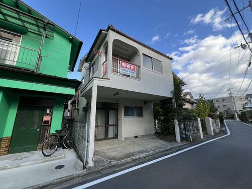 Traditional Two-Story Home with Tatami Rooms in Takao-da, Tobe, Ehime