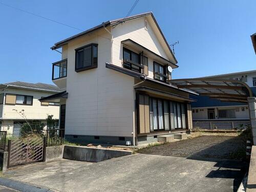 Bright 4DK Home with Tatami Rooms in Nanki no Dai, Kamitonda, Wakayama