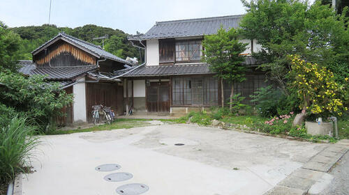 Historic 6K Timber Home with Tatami Rooms and Storehouse in Itoshima, Itoshima, Fukuoka
