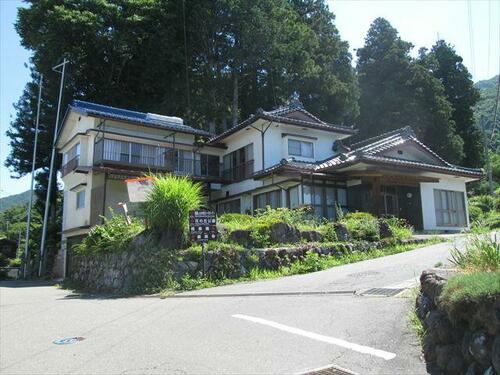 Expansive 8DK Home with Garden and Alpine Views in Takato, Ina, Nagano