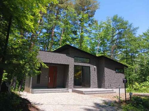 New Single-Story 2LDK Home in Quiet Narusawa, Narusawa, Yamanashi