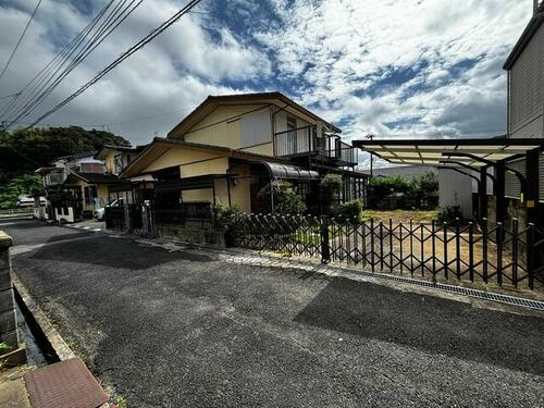 Bright 4DK House with Tatami Rooms in Hinocho, Sasebo, Nagasaki