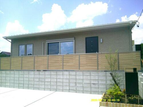 Renovated Single-Story 3LDK with Four Parking Spaces in Hakusancho Nihongi, Tsu, Mie