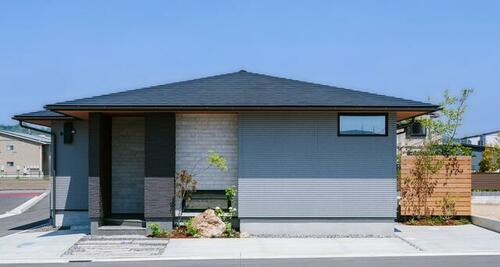 High-Performance Modern Japanese Home Near Niihama Station, Niihama, Ehime