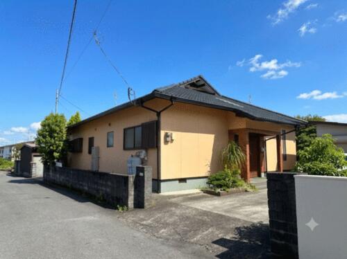 Bright Single-Story 4DK Home with a Generous Garden in Yamatocho, Saga