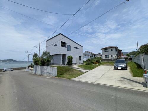 Resort-Style 2SLDK Surfer's House with Kii Channel Views in Naruto in Tokushima