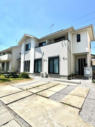 Bright 4LDK Home Near Ryumai Station in Ota, Ota, Gunma