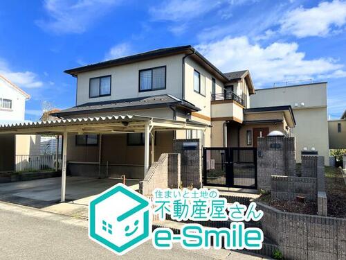 Fully Renovated 5SLDK Family Home with Spacious Living in Quiet Fukushima in Fukushima