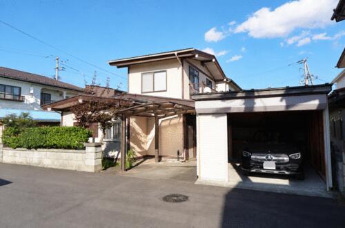 5DK Home with Tatami Rooms Near Niwasaka Station, Fukushima