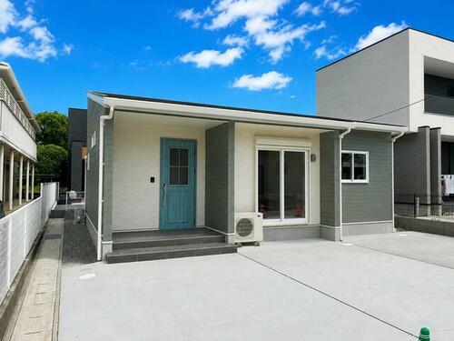 Fully Renovated 2LDK House with Bright Interior in Omura, Nagasaki in Nagasaki