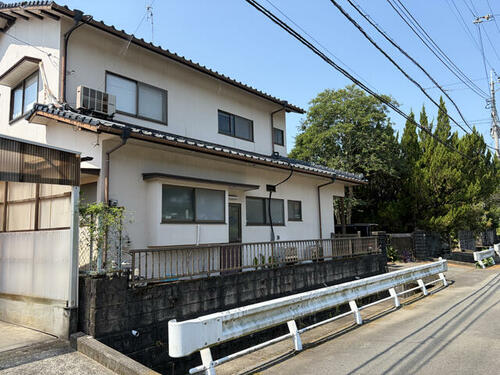 Spacious 4LDK Wooden House with Bright South-Facing Rooms in Kumamoto in Kumamoto