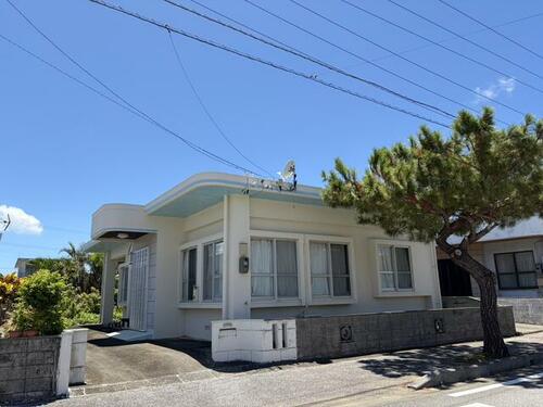 Single-Story RC 3LDK with Generous Land in Hirara Nishihara in Miyakojima