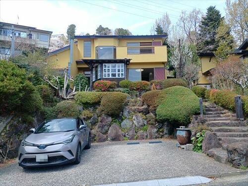 Sea-View 3SLDK Wooden Home on a Large Lot in Ito Akazawa in Shizuoka