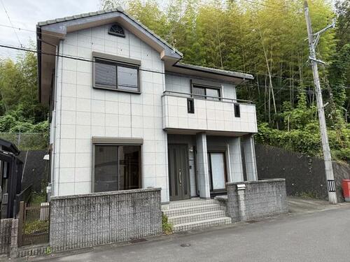 Bright 4LDK Home with Garden-Sized Lot in Ise, Ise, Mie