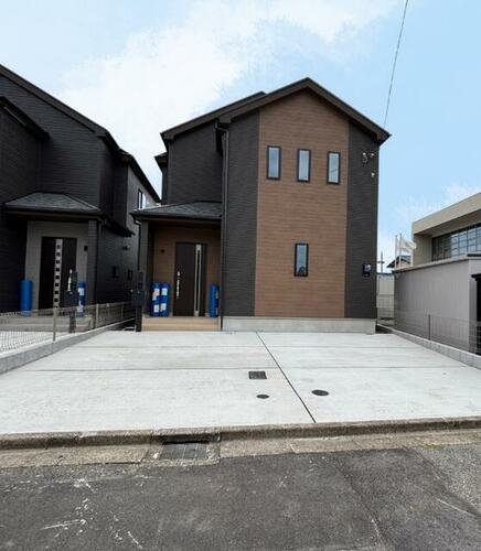 Modern 3LDK Home with Balcony in Tomatsuri, Utsunomiya, Tochigi