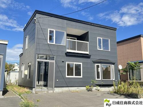 Bright, Fully Renovated 4LDK Home in Sapporo's Ainosato, Sapporo, Hokkaido